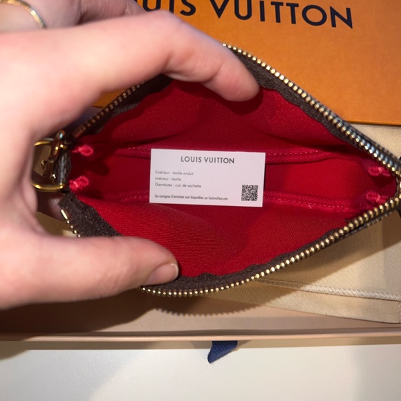 LOUIS VUITTON MINI POCHETTE ACCESSORIES *NEW IN BOX* - Picture 7 of 13